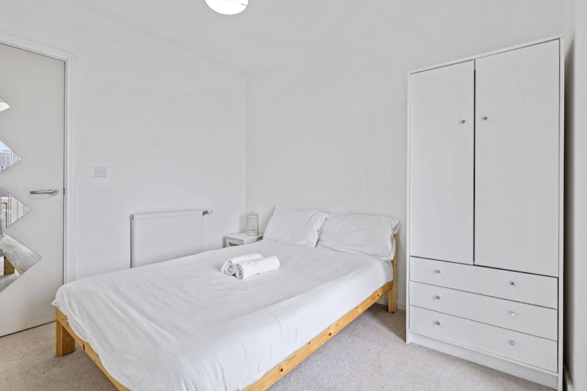 Canning Town 2 Bed Apartment London Ngoại thất bức ảnh